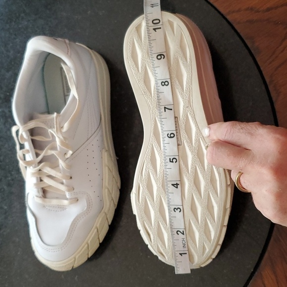 Puma Eris Fantasy Leather Sneakers White 8 - Picture 12 of 14